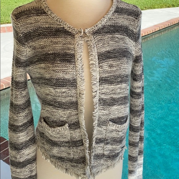Abercrombie & Fitch Sweaters - Abercrombie & Fitch long sleeve, striped sweater